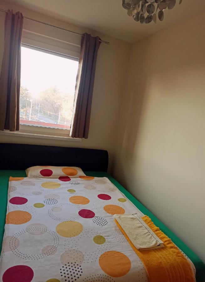 Nagyerdo - Simonyi Ut Appartement Debrecen Buitenkant foto