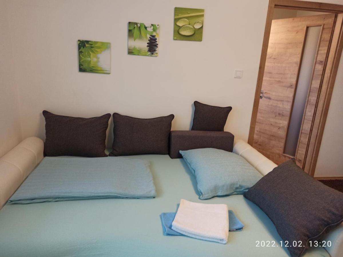 Nagyerdo - Simonyi Ut Appartement Debrecen Buitenkant foto