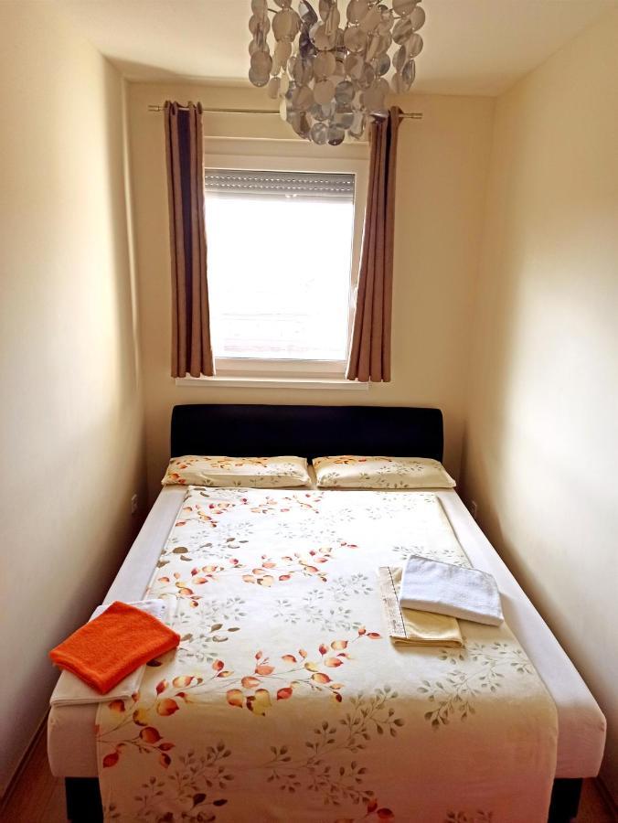 Nagyerdo - Simonyi Ut Appartement Debrecen Buitenkant foto